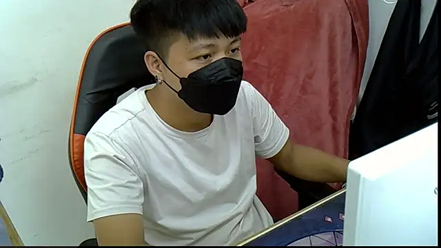 zhu000000 online show from 09.16.25