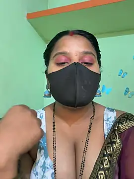 Shneeha le online show from 04.19.26