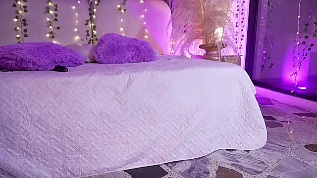 SarahCastro1  online show from 03.02.26