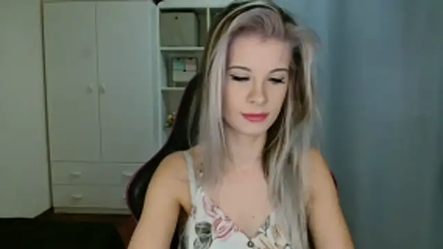 KristineGlow online show from 01.15.26