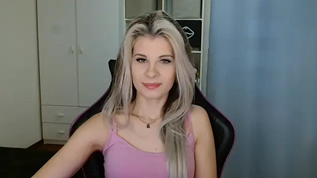 KristineGlow online show from 03.17.26