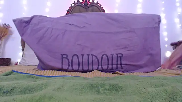 SilkenSin online show from 11.17.25