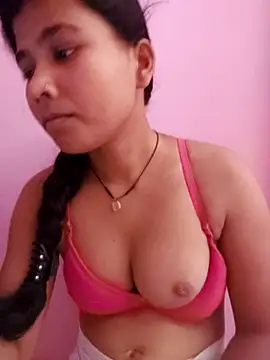 Snapshot of Vaani_Cutie chatting on 06.17.26 Vaani Cutie online show from 06.17.26
