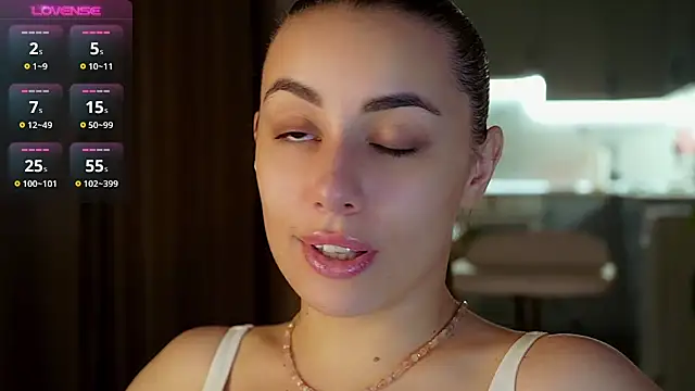 Snapshot of KateCarrey chatting on 03.04.26 KateCarrey online show from 03.04.26