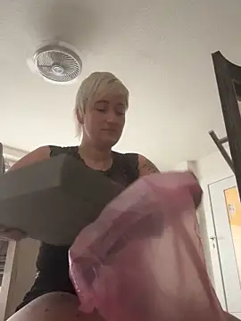 Rozendefotz online show from 10.07.25