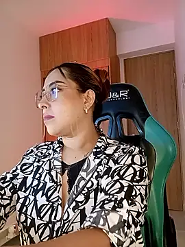 Tamara valentine online show from 04.16.26