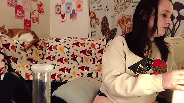 Snapshot of Shadow_Slut chatting on 10.23.25 Shadow Slut online show from 10.23.25