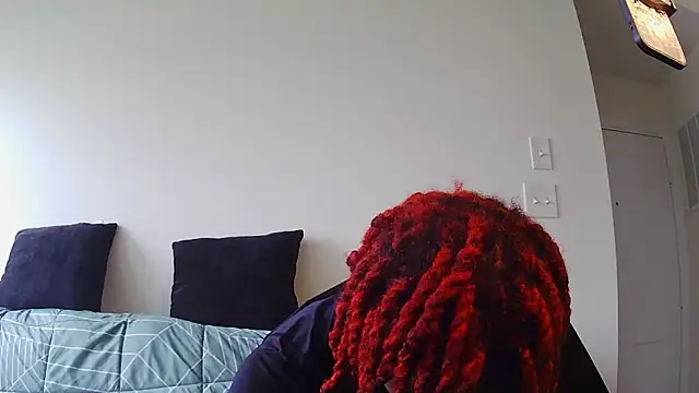 Snapshot of risktakinndolo chatting on 09.21.25 risktakinndolo online show from 09.21.25