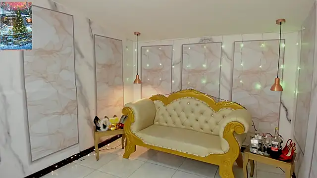 agatha sluttylatina online show from 12.18.25