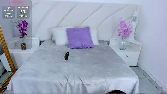 VeraGarnier online show from 10.25.25