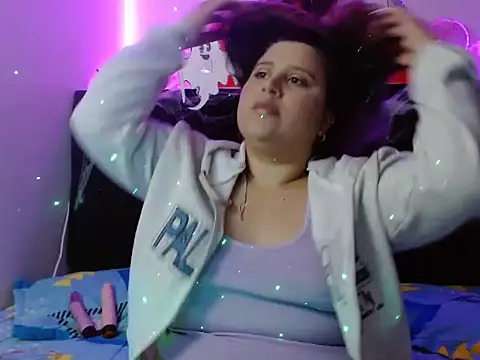 EmmaTower online show from 10.11.25