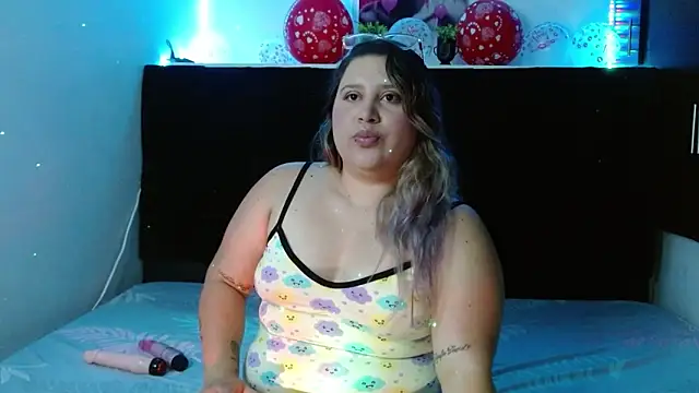 EmmaTower online show from 11.03.25