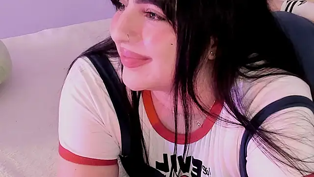 Camila Matinez  online show from 01.06.26