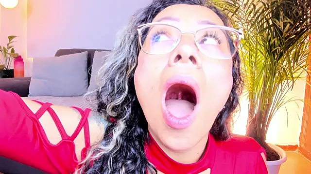 CarolaynStone online show from 10.27.25