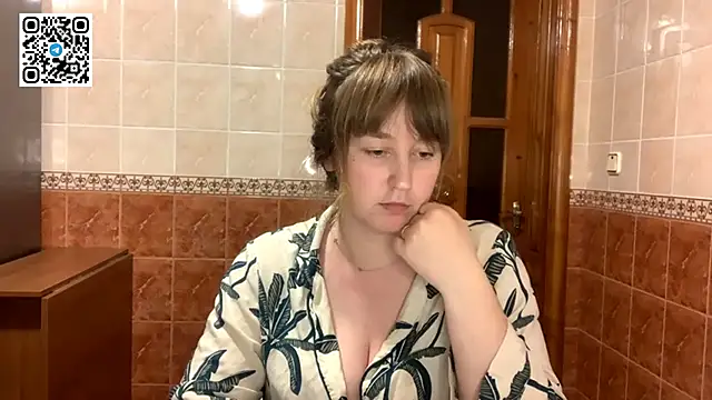 MaroonMoon  online show from 11.09.25