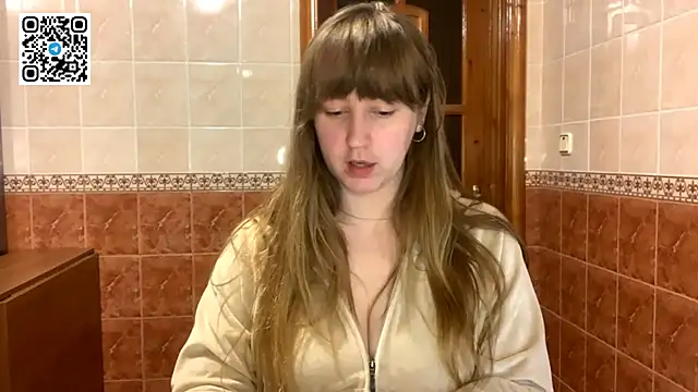 MaroonMoon  online show from 11.21.25