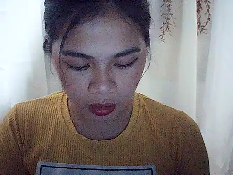 Zachariah 05 online show from 10.18.25