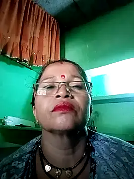 Snapshot of Manavi_x chatting on 09.25.25 Manavi x online show from 09.25.25