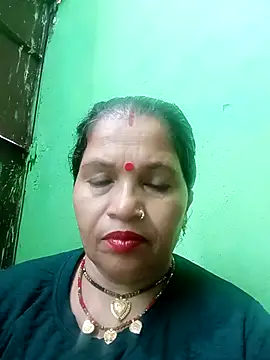 Snapshot of Manavi_x chatting on 10.24.25 Manavi x online show from 10.24.25