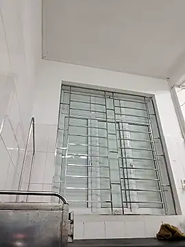 Lyly nuce online show from 10.10.25