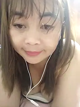 Lyly nuce online show from 10.25.25