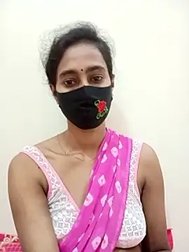 Snapshot of Softecho-03 chatting on 10.10.25 Softecho-03 online show from 10.10.25