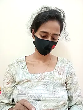 Snapshot of Softecho-03 chatting on 10.12.25 Softecho-03 online show from 10.12.25