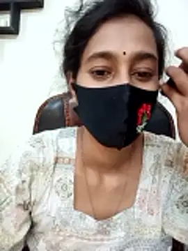 Snapshot of Softecho-03 chatting on 10.26.25 Softecho-03 online show from 10.26.25