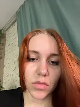 Snapshot of PollyVinice chatting on 07.19.26 PollyVinice online show from 07.19.26
