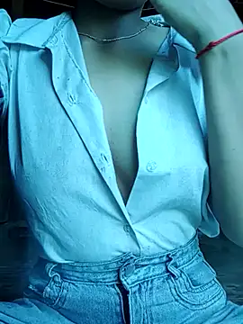 Snapshot of Gloria-a chatting on 09.23.25 Gloria-a online show from 09.23.25