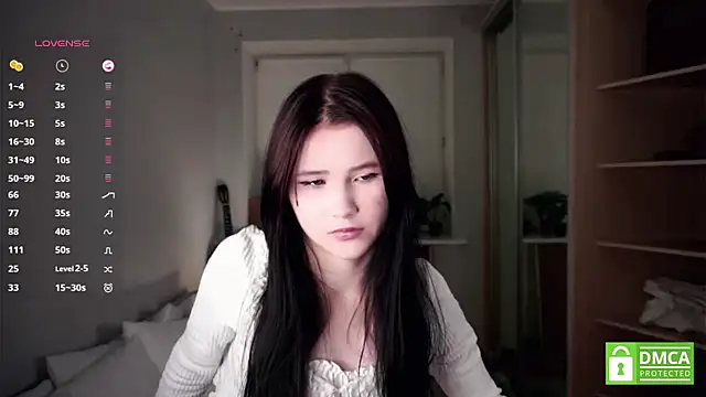 DelphaDivenere online show from 09.14.25