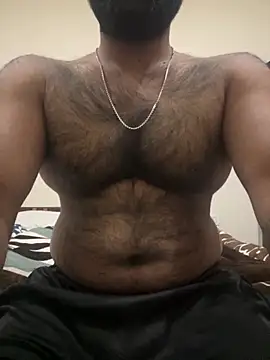 DJLOVE280825 online show from 02.18.26