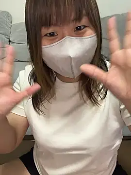 Snapshot of xxx_yuna_xxx chatting on 10.07.25 xxx yuna xxx online show from 10.07.25