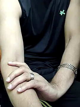 Snapshot of chocolate_alone chatting on 10.12.25 chocolate alone online show from 10.12.25