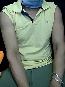 Snapshot of chocolate_alone chatting on 10.29.25 chocolate alone online show from 10.29.25