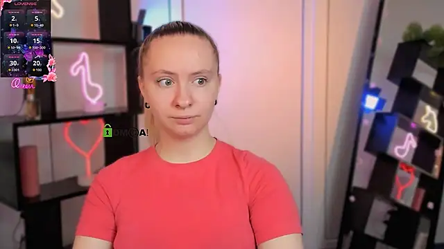 mila glow1 online show from 03.04.26