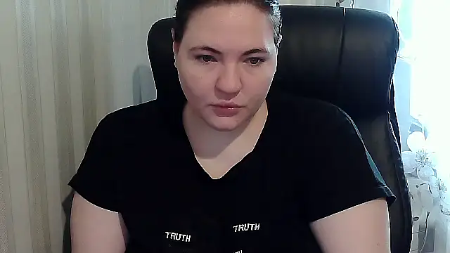 BettyKing  online show from 10.05.25