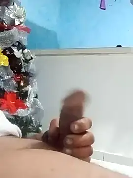 Snapshot of Srsexy18cm chatting on 11.16.25 Srsexy18cm online show from 11.16.25