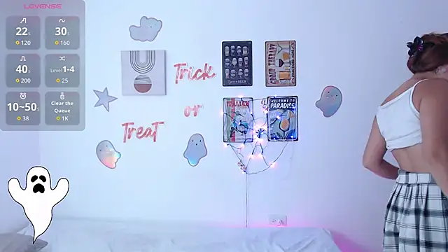 Laramucci online show from 10.05.25