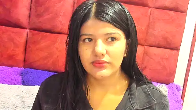 AANGELADIAZZ online show from 10.04.25