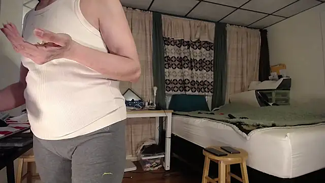 ANALTRAINING4U2 online show from 03.01.25