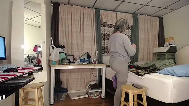 ANALTRAINING4U2 online show from 03.02.25