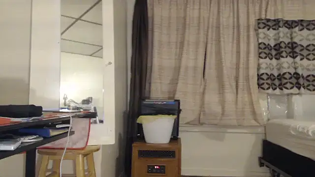 ANALTRAINING4U2 online show from 12.18.25