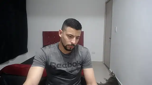 Snapshot of yohacriss chatting on 11.09.25 yohacriss online show from 11.09.25