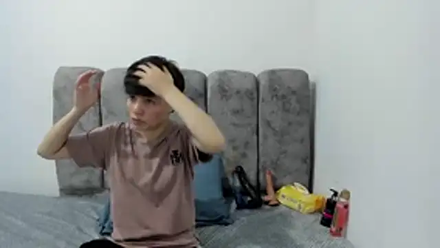 Snapshot of Bruno_Cruzz chatting on 03.27.26 Bruno Cruzz online show from 03.27.26