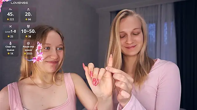 Snapshot of EarnestineGyllenband chatting on 09.17.25 EarnestineGyllenband online show from 09.17.25