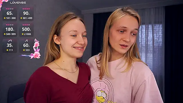 Snapshot of EarnestineGyllenband chatting on 10.04.25 EarnestineGyllenband online show from 10.04.25