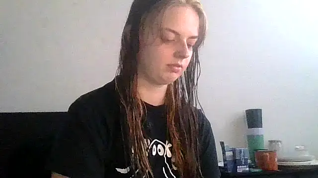 EmeraldVixxxen online show from 09.26.25