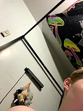 Snapshot of Lexxxii515 chatting on 11.02.25 Lexxxii515 online show from 11.02.25