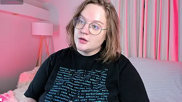 Snapshot of Alissa_S chatting on 11.02.25 Alissa S online show from 11.02.25